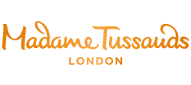 Logo von Madame Tussauds London mit geschwungener orangefarbener Schrift auf weißem Hintergrund.